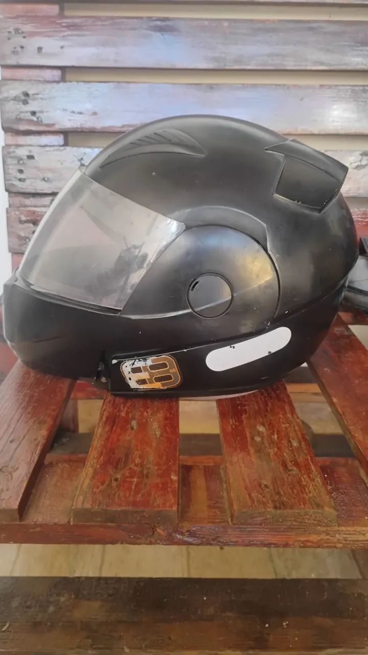 Capacete Robocop Em Perfeito Estado Tam 60 - Foto 2