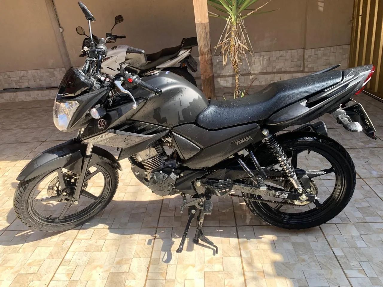 Fazer 150  - Foto 2