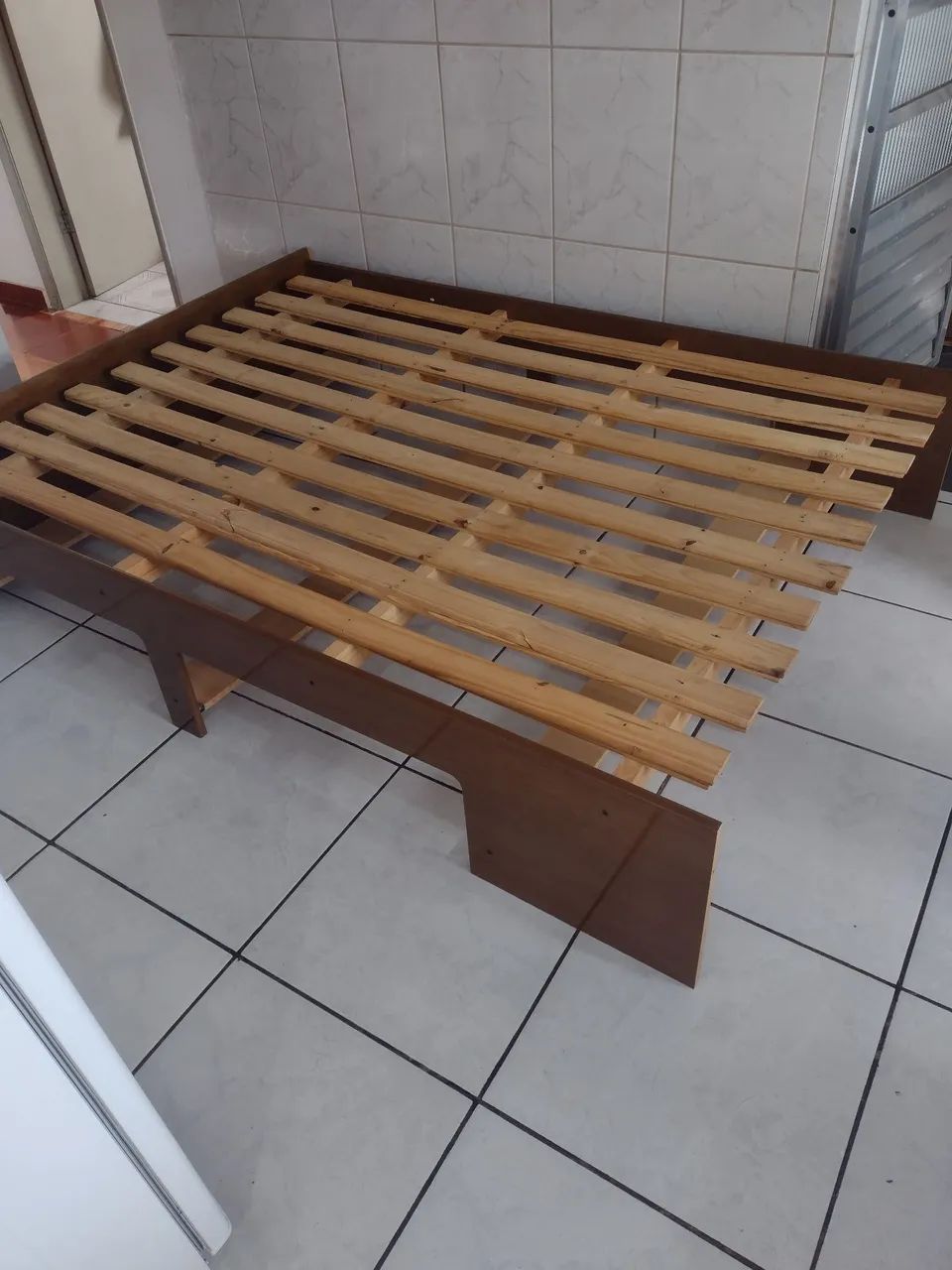 Cama de casal com colchão  - Foto 2