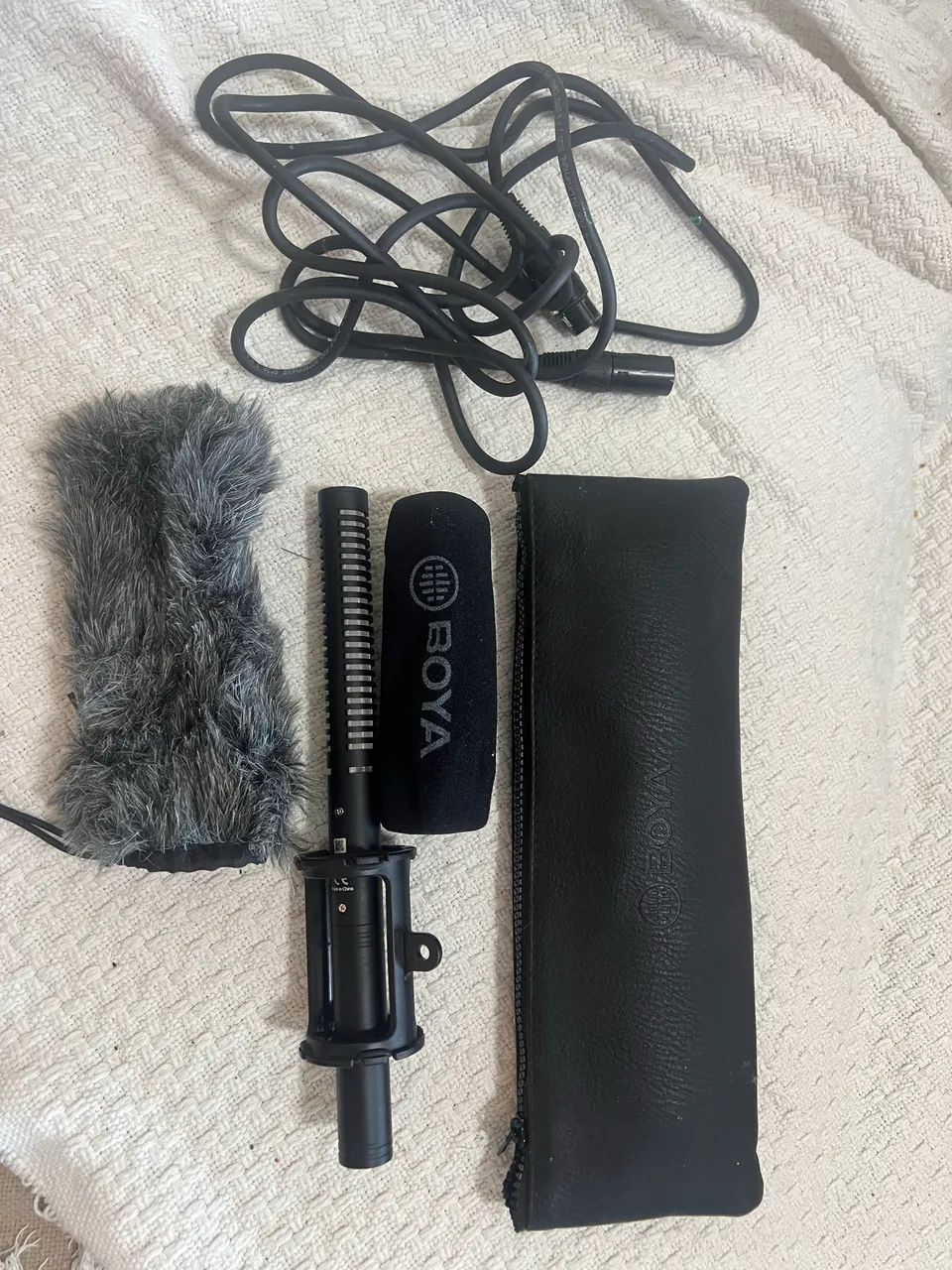 Microfone condensador Boya 