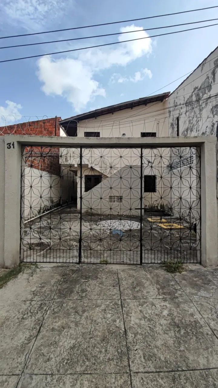 Prédio completo para venda com 8 Quitinetes - Foto 5