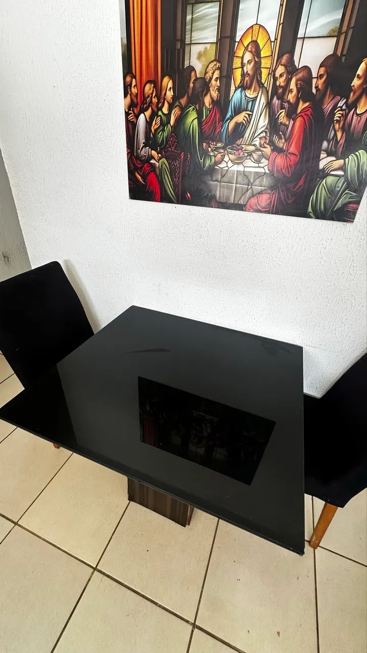 Mesa com 4 cadeiras  - Foto 2