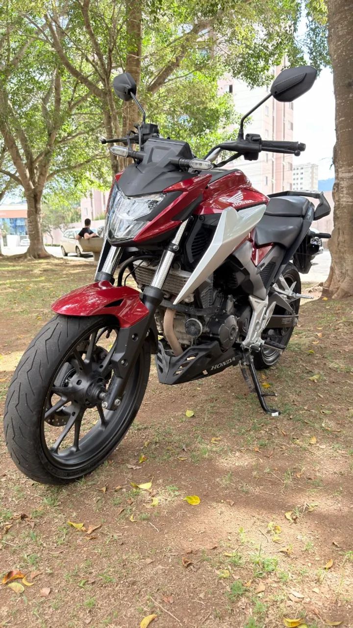Cb300F 