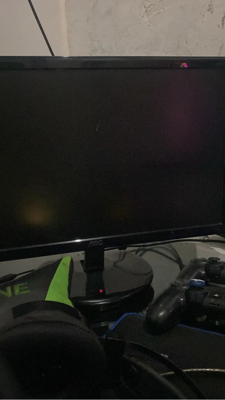 Monitor AOC