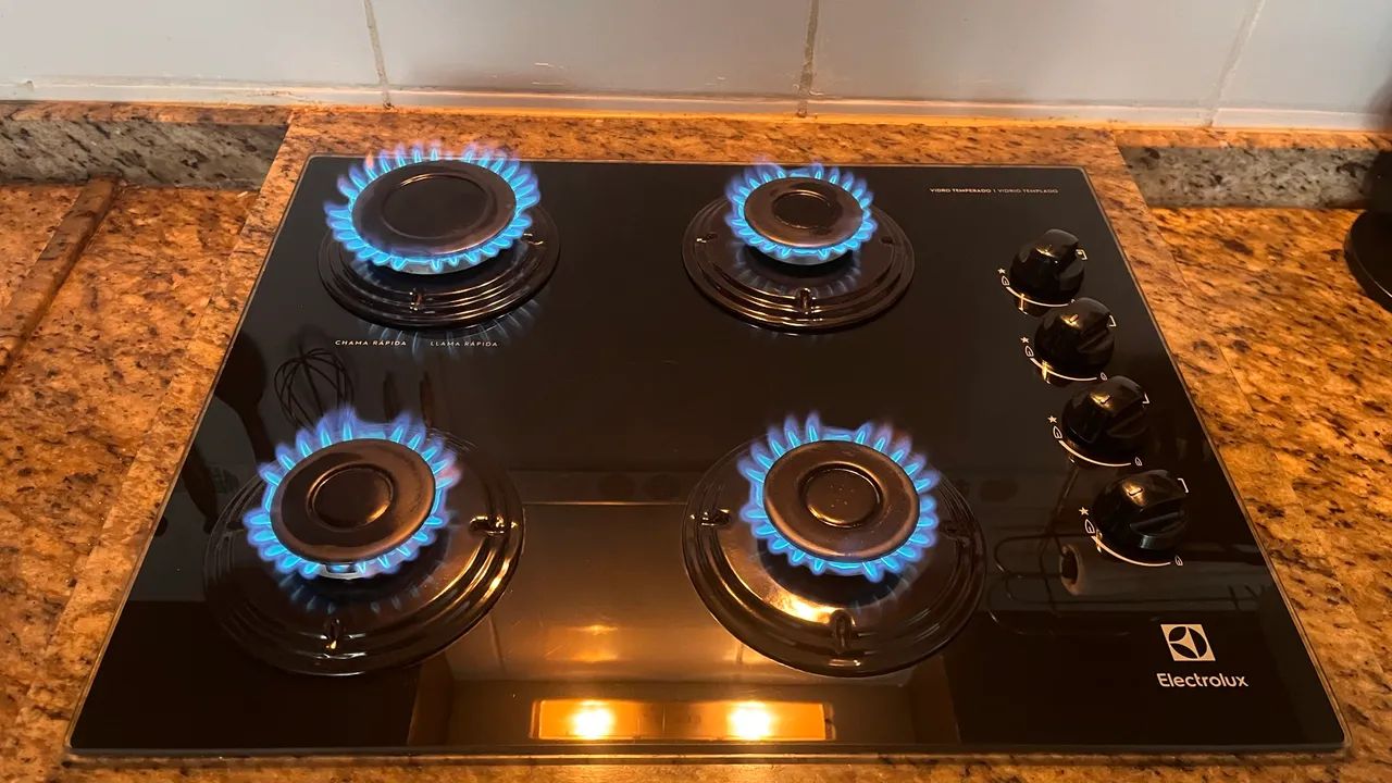 Cooktop 4 Bocas Eletrolux a Gás com Acendimento automático - Foto 3