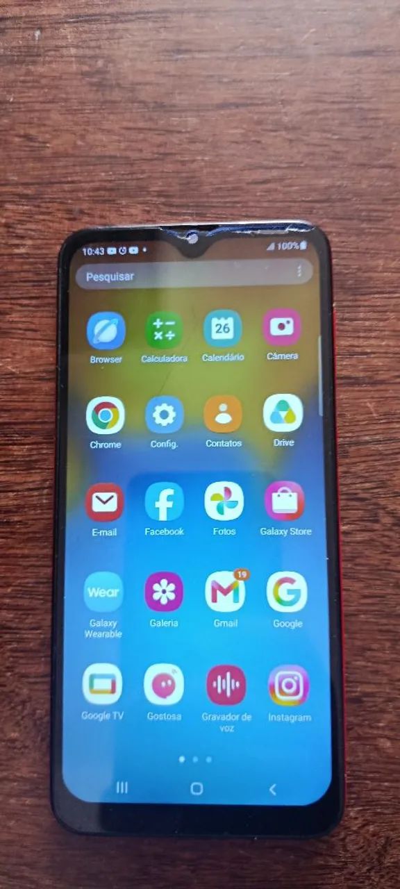 Samsung A20 - com quebrado 