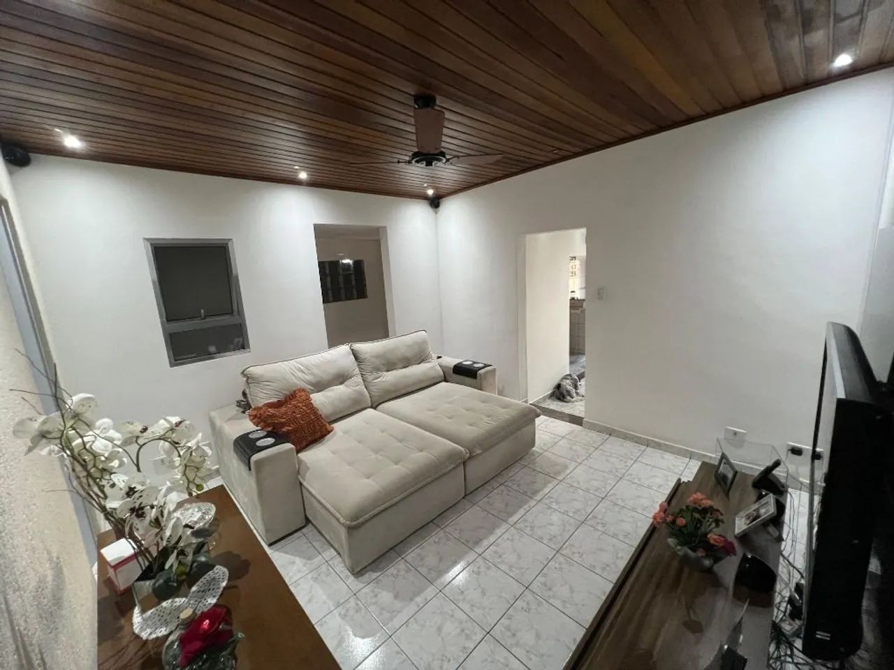 Casa de vila para venda em Ayrosa com 3 quartos, 200m² - Foto 2