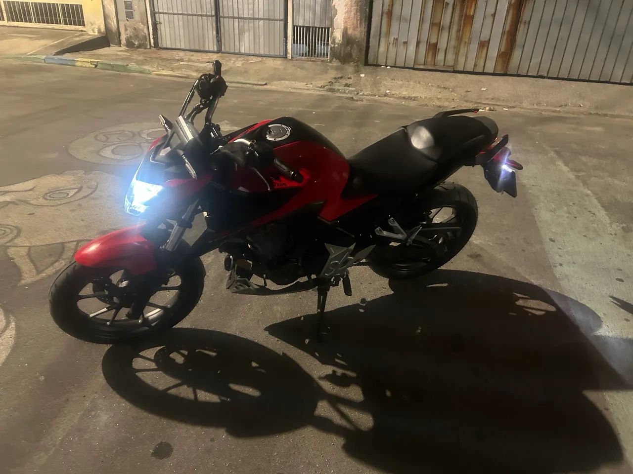Cb 300f 2023