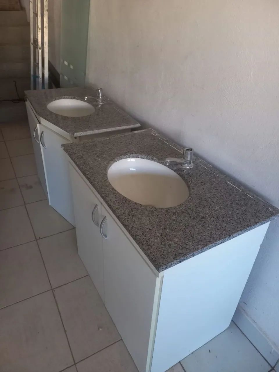 Bancada/pia com armário  - Foto 5