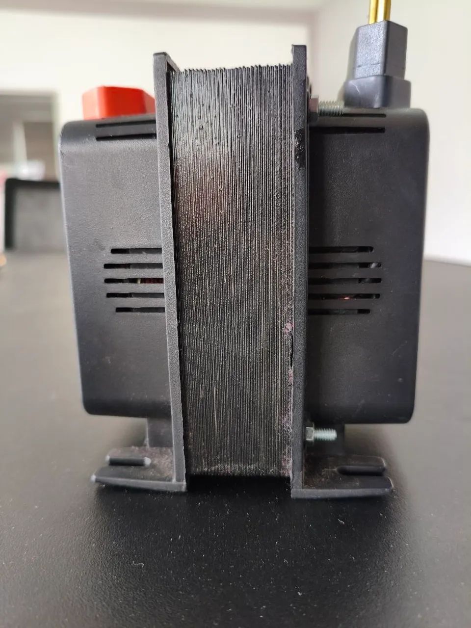 Transformadores bivolt 750 , 2000 e 5000 VA - Foto 4
