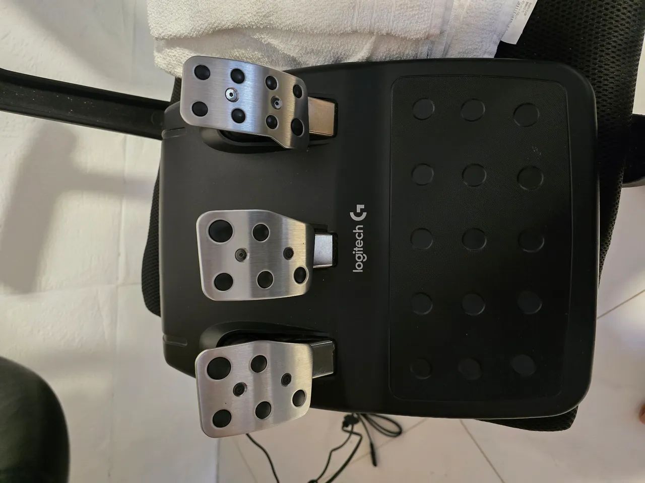 Volante logitech G29 PS5 - Foto 4