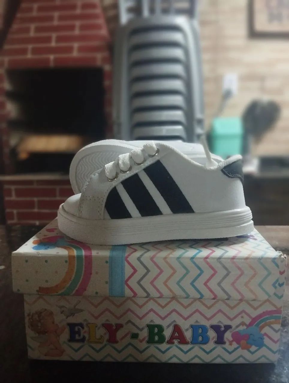 Sapatinho de bebê Adidas  - Foto 2