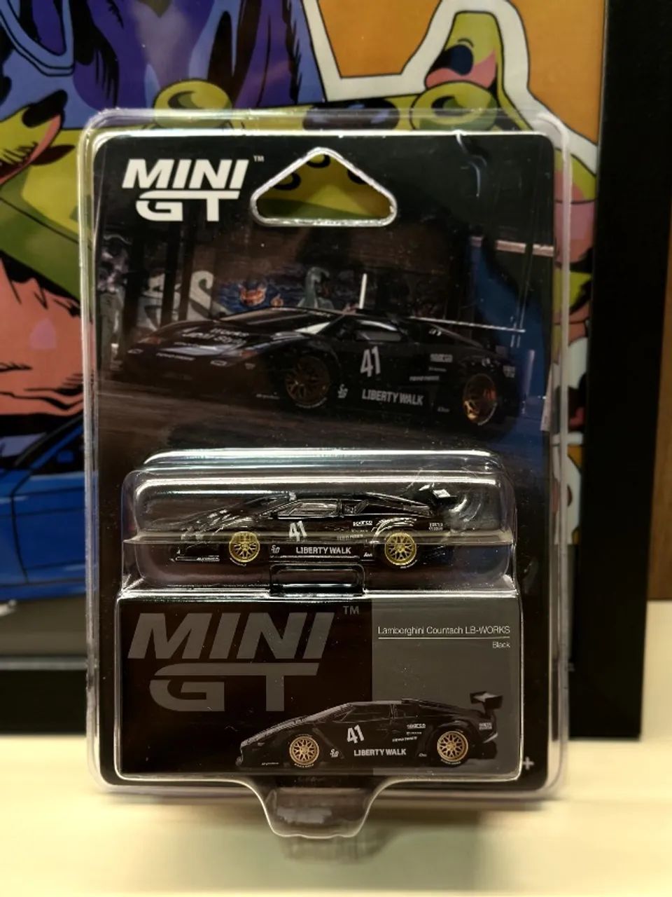 MINI GT - Lamborghini Countach LB-WORKS Black - Foto 4