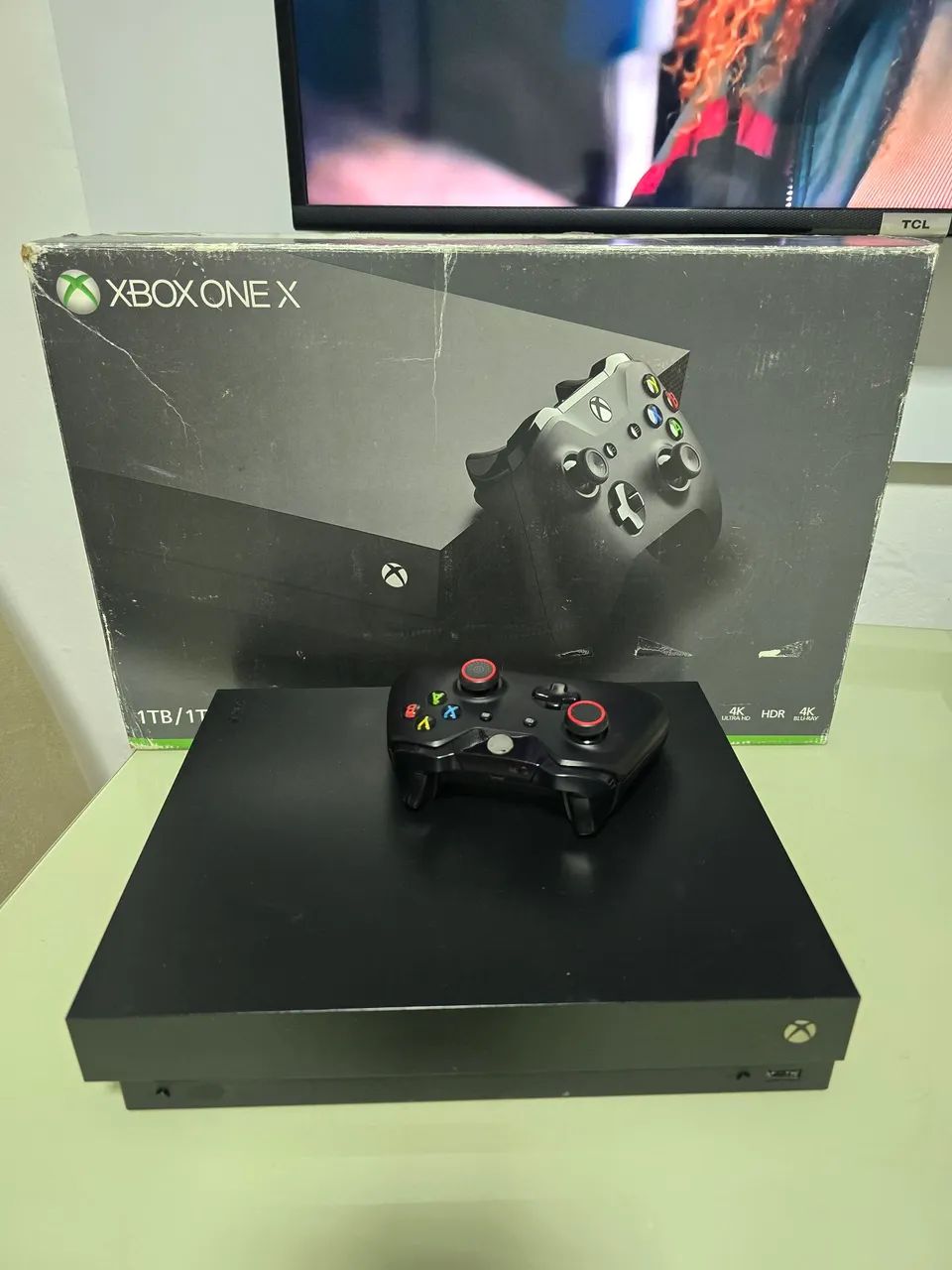Xbox one x ( com defeito) - Foto 3