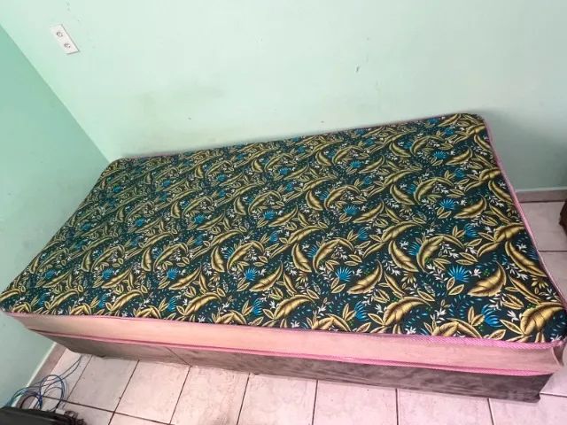 Cama box solteiro com colchão integrado