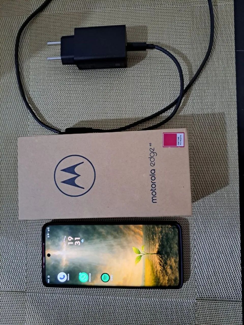 Moto Edge 40 (câmeras off) - Foto 3