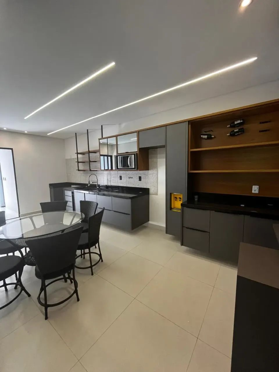 Passaredo / Mobiliado / Térrea / 9 8 1 0 6 3 2 3 1