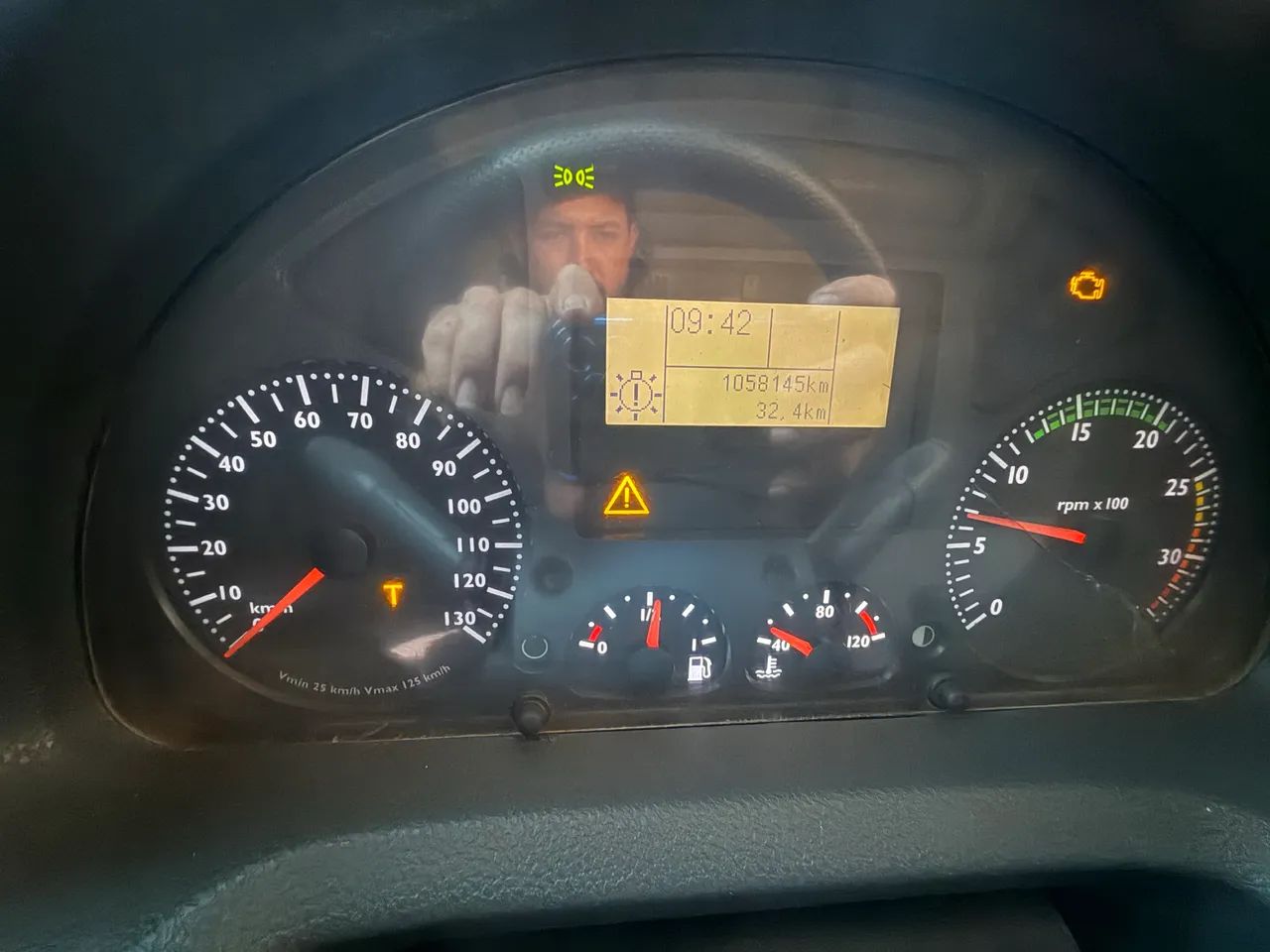 Caminhão Iveco Tector  - Foto 2