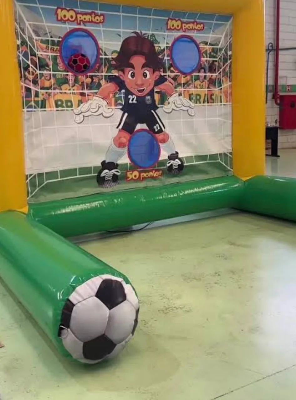 Inflável  (futebol de sabão e giro radical) - Foto 2