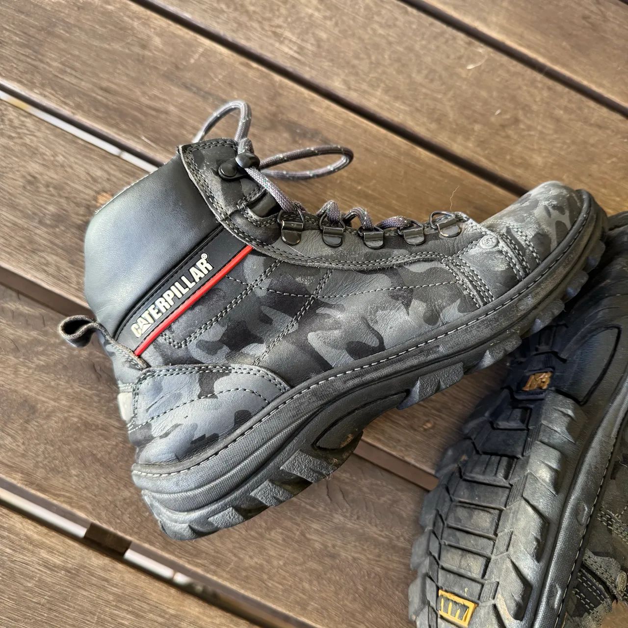 bota caterpillar couro original camuflada - Foto 3