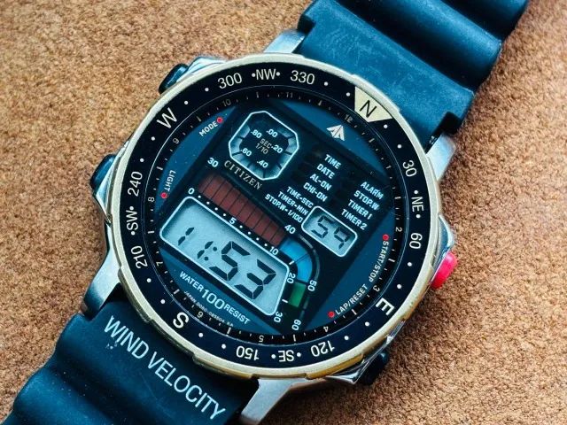 Citizen Windsurf D060 Black Gold Época Do Aqualand E Wingman