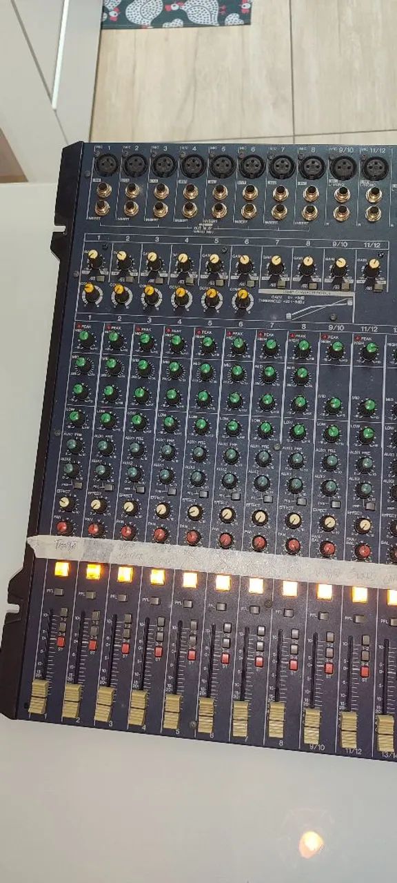 Mesa de som YAMAHA MG166 CX USB - Foto 3