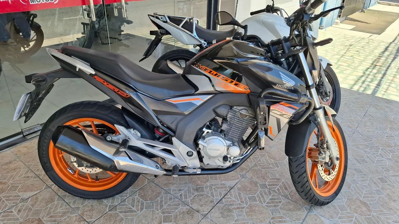 CB 250 2021 ABS - Foto 3