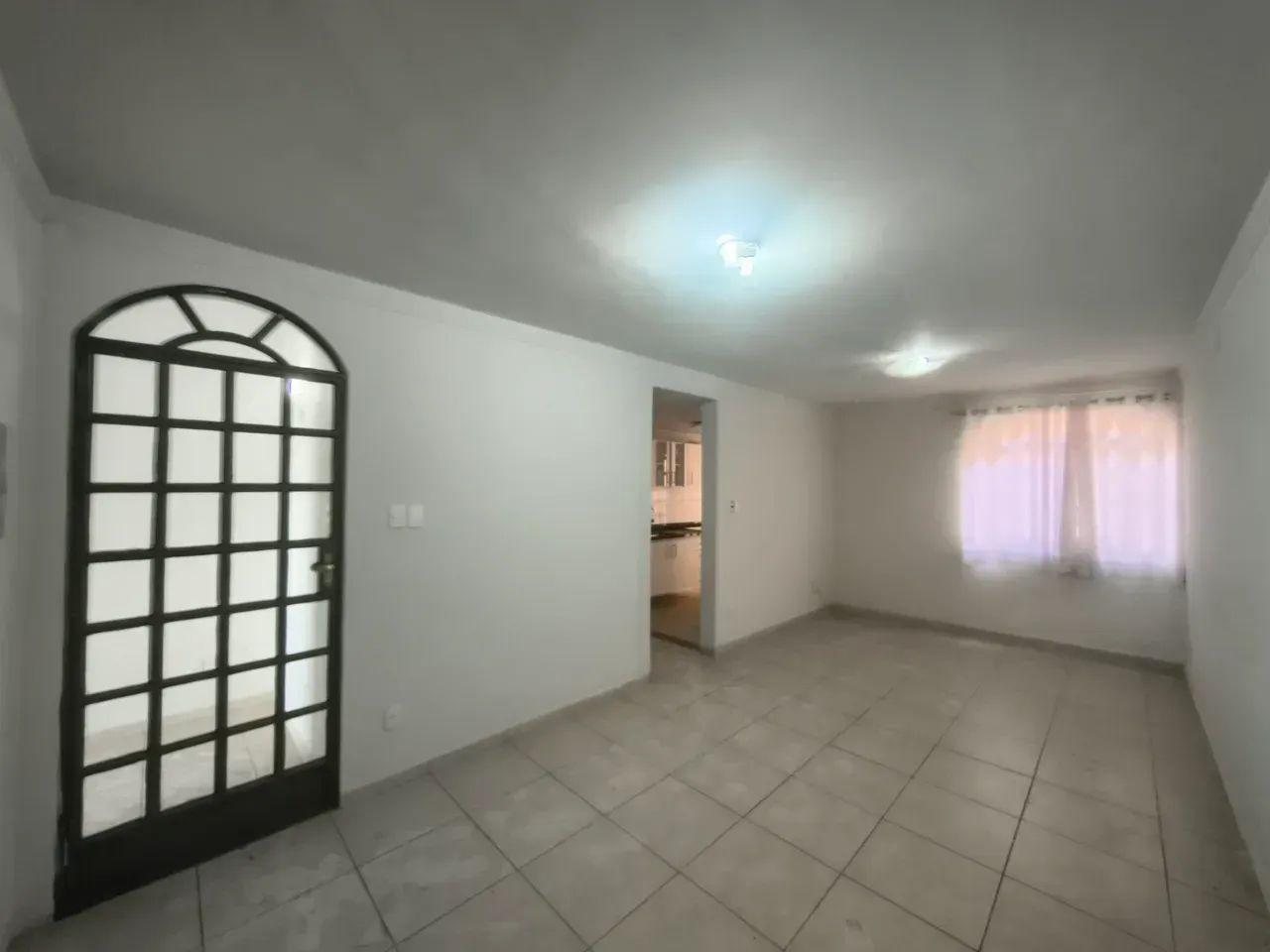 Casa Triplex no Grã Duquesa com 2 Suítes 2 Varandas - Foto 2