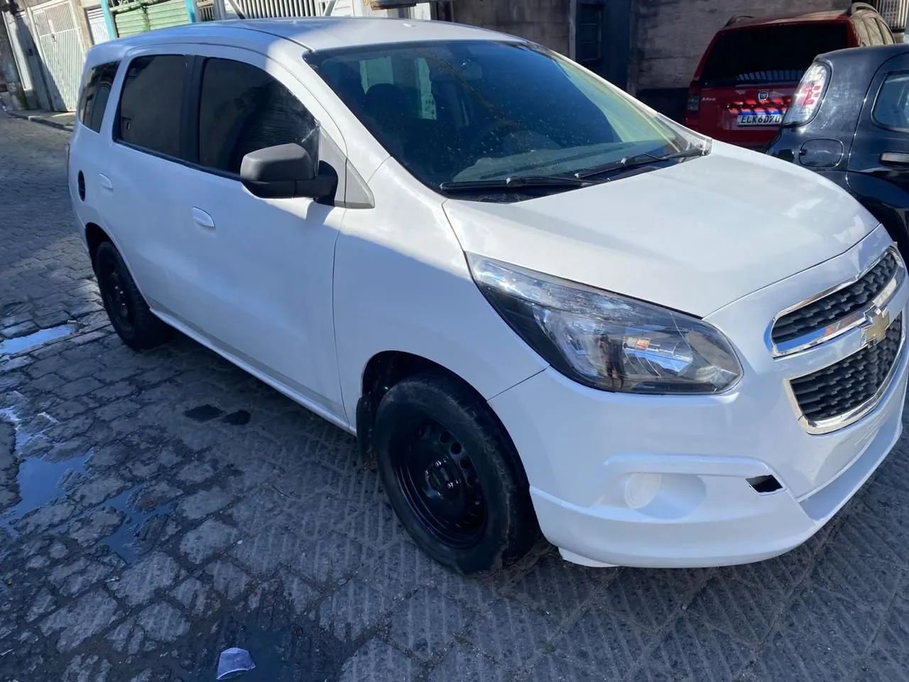 Chevrolet Spin SPIN LT 1.8 8V Econo.Flex 5p Mec. 2016