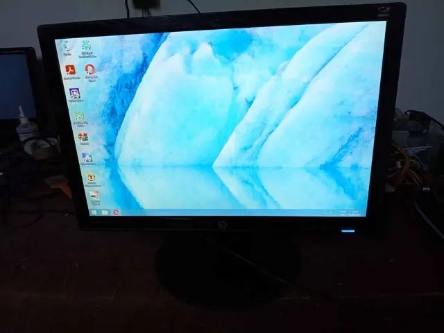 Monitor HP Tela LCD de 19 Polegadas Giratória 90°