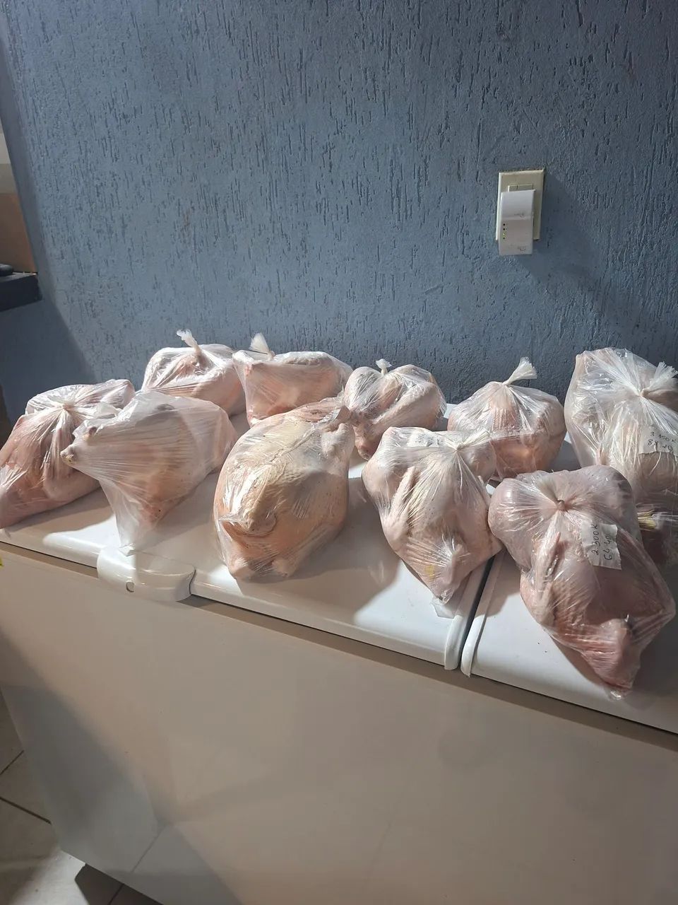 Vendo frango