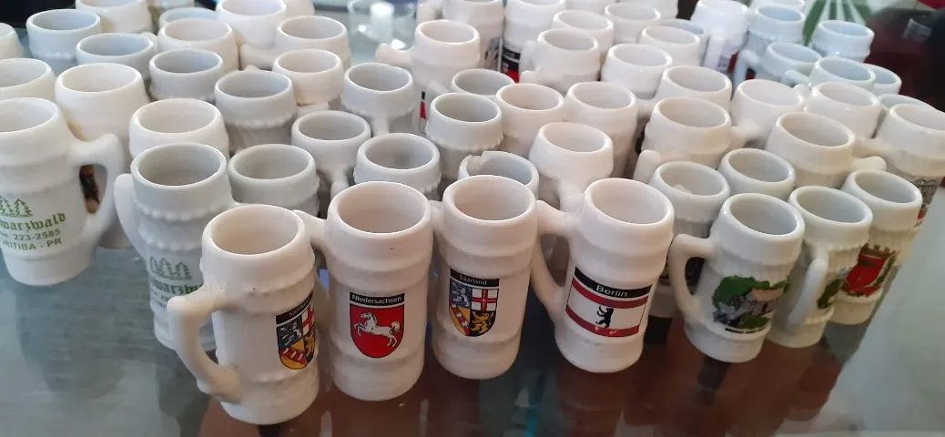 Coleção canequinhas bar do Alemão.