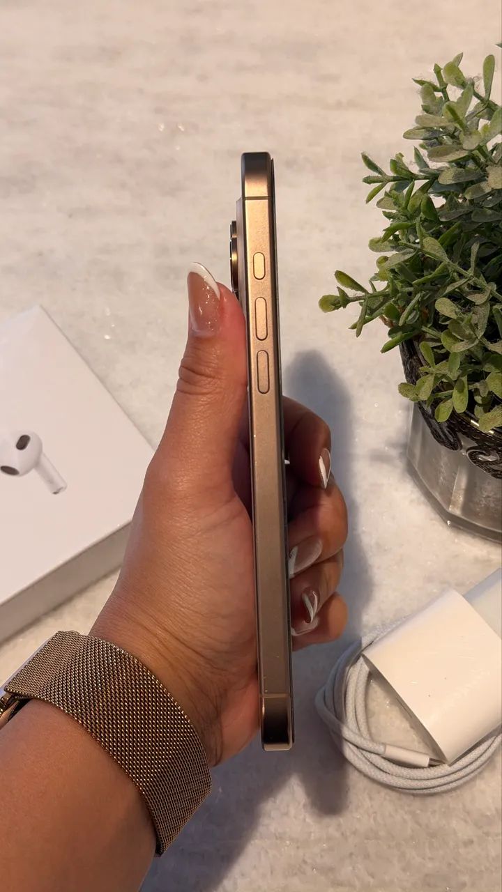 iPhone 16 Pro Max 256gb IMPECÁVEL PEGO SEU USADO - Foto 5