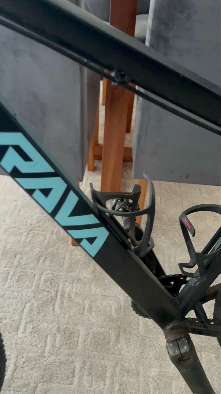VENDO BICICLETA RAVA ARO 19  - Foto 3