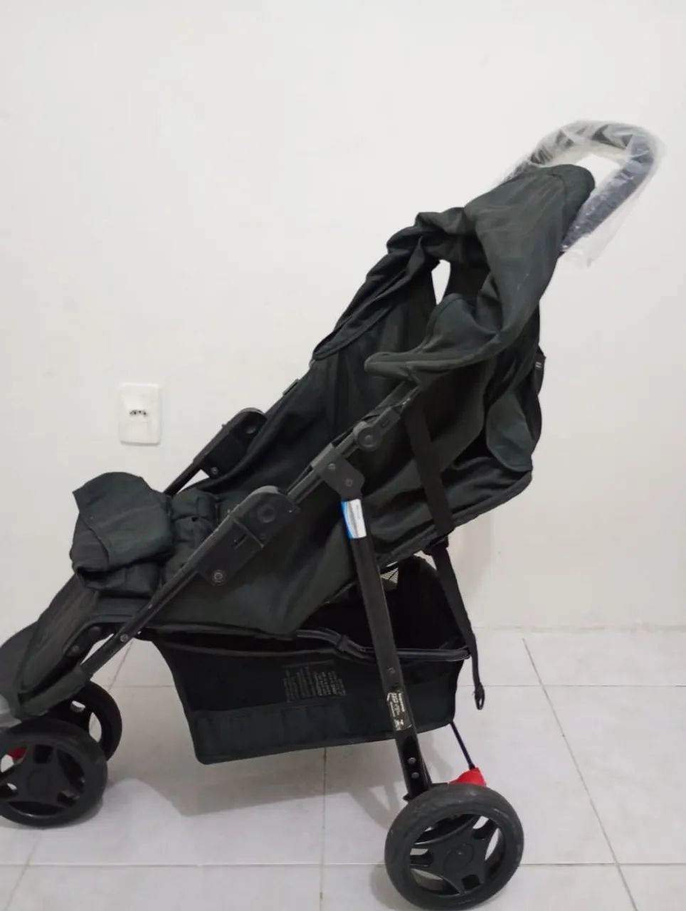 Carrinho de bebê Preto em perfeito estado
