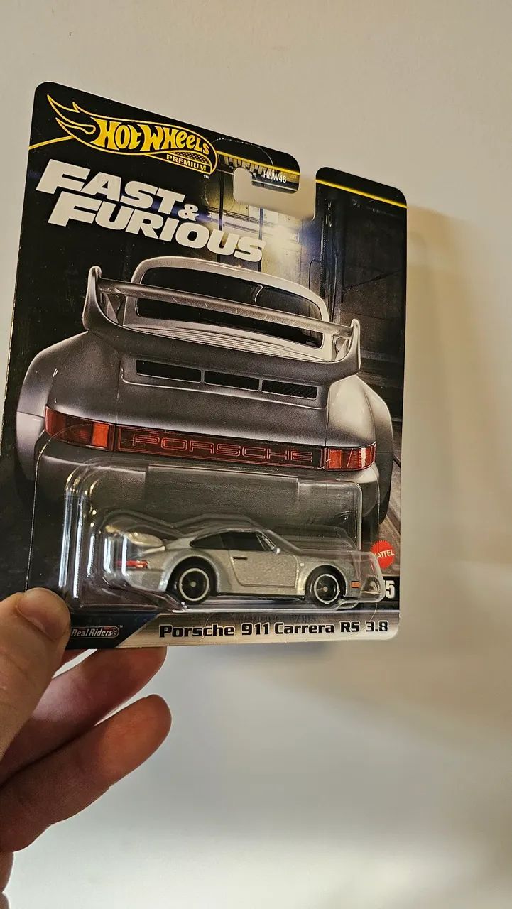 Porsche 911 hot wheels premium