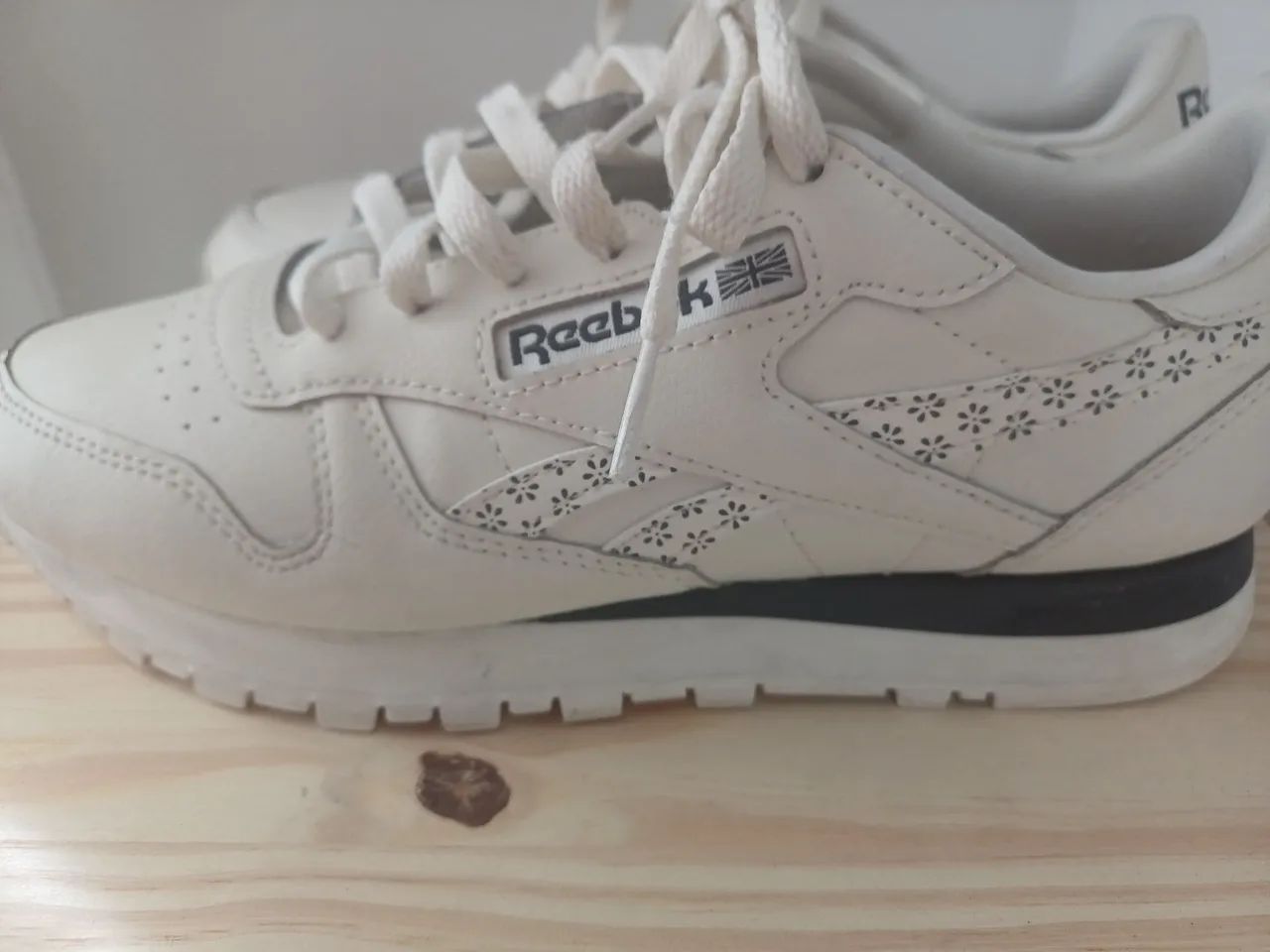 Tenis Rebook Classic Feminino 