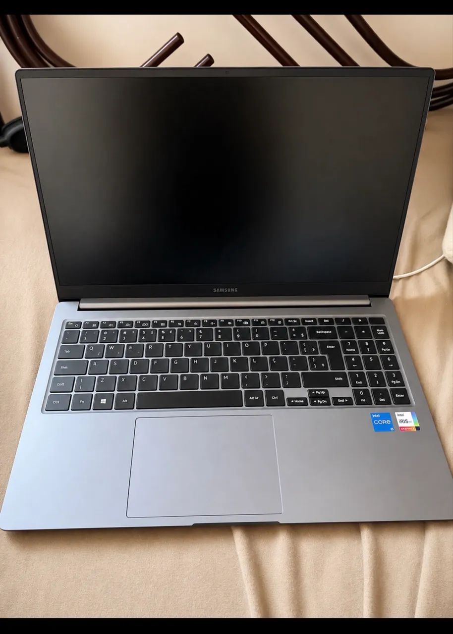 Samsung Galaxy Book4 Core i5 com 8 GB de RAM,