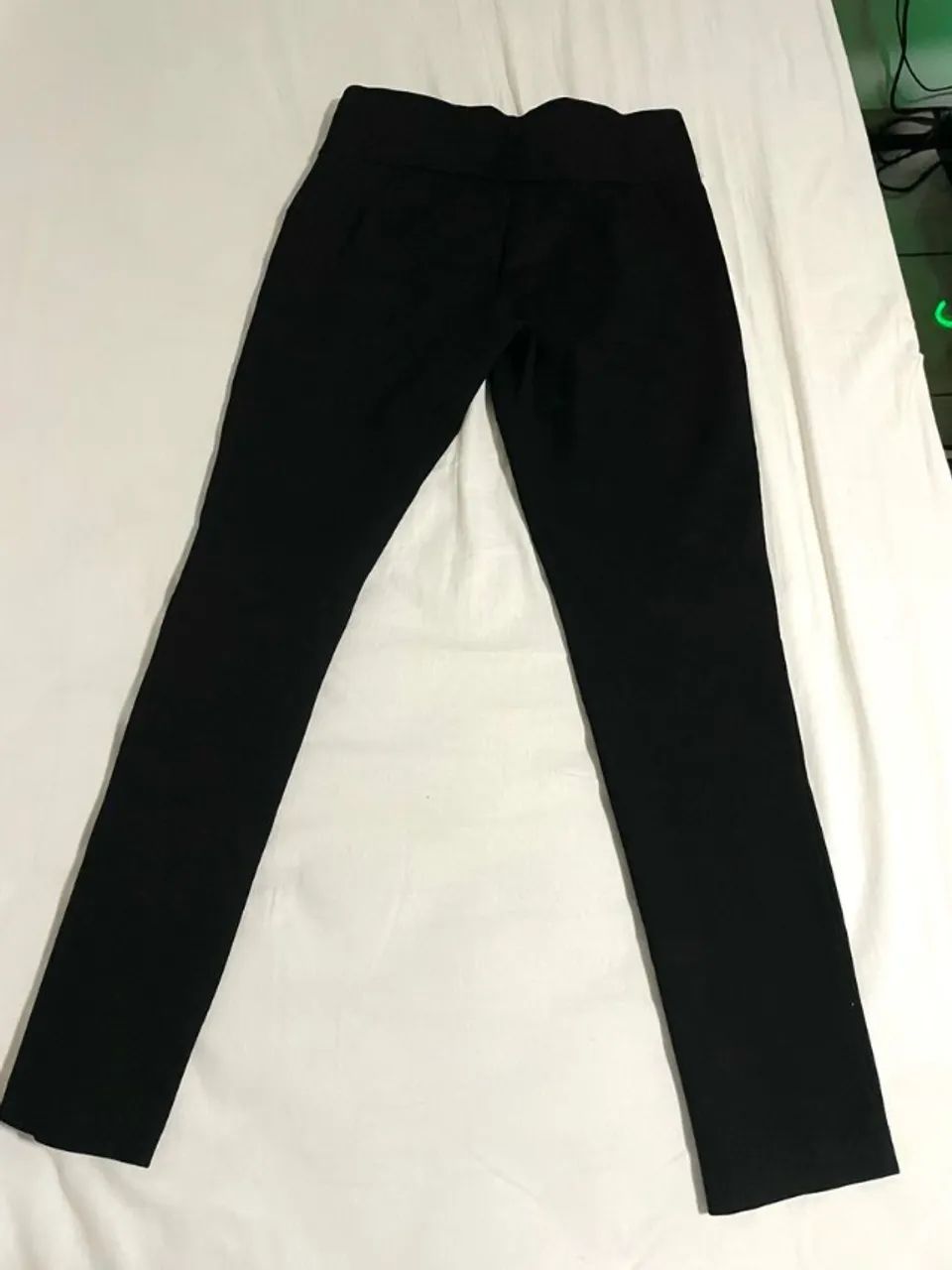 calça zara preta 42 - Foto 3