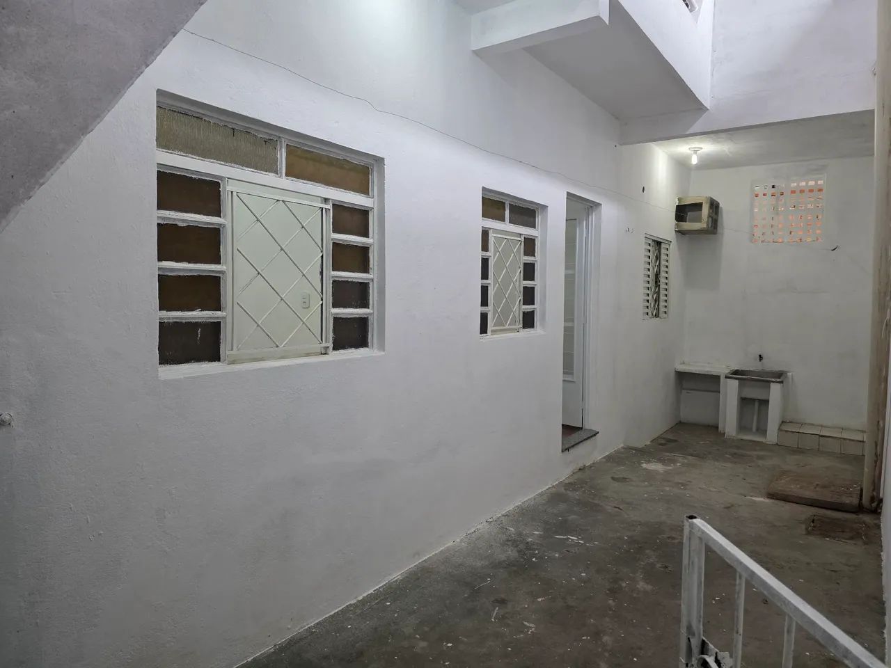 ALUGO KITINET NO BAIRRO SANTO ANTÔNIO  - Foto 2