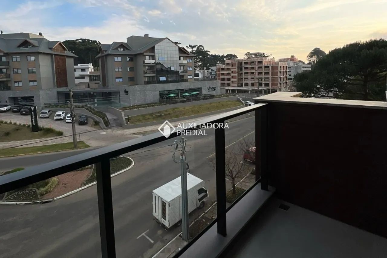 Aparamento 2 dormitórios centro de Canela - Foto 3