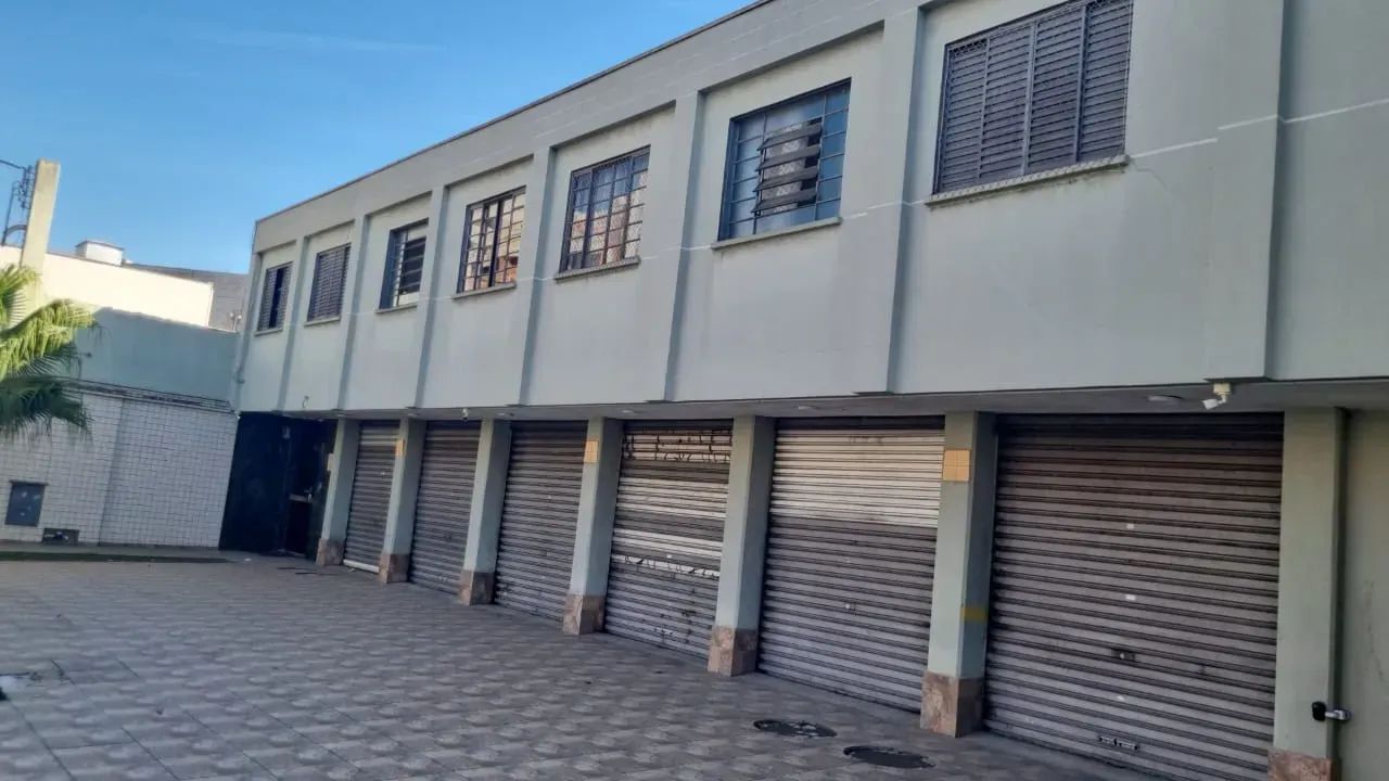 Apartamento Amplo no Centro de Curitiba. - Foto 2