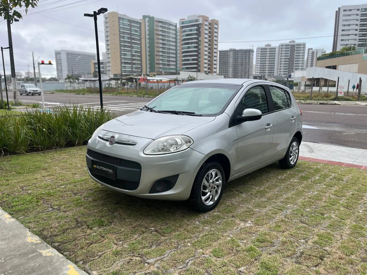 Fiat Palio Palio ATTRACTIVE 1.0 EVO Fire Flex 8v 5p 2015