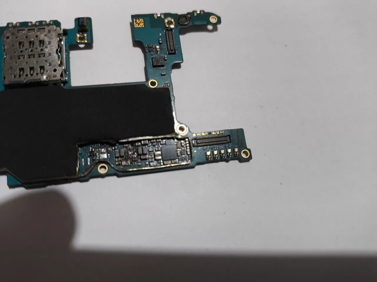 Placa mãe Samsung a54 retirada peça ela não liga  - Foto 3