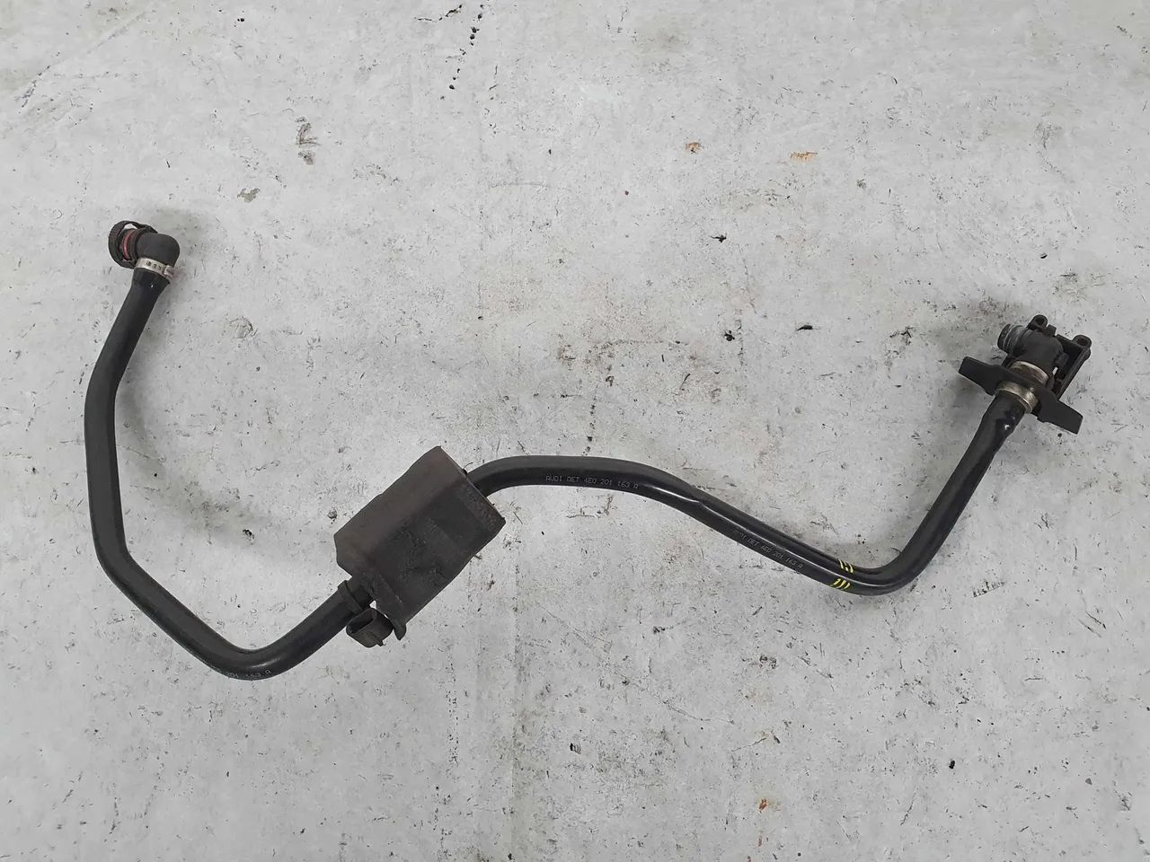 Tubo De Ventilação Ar Audi A8 D3 2003 A 2009 4e0201163a