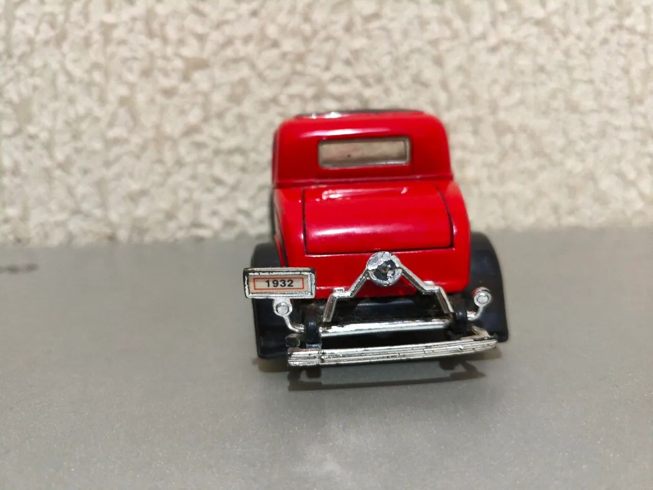 die cast carro ford 3 window coupe 1/30 - Foto 3