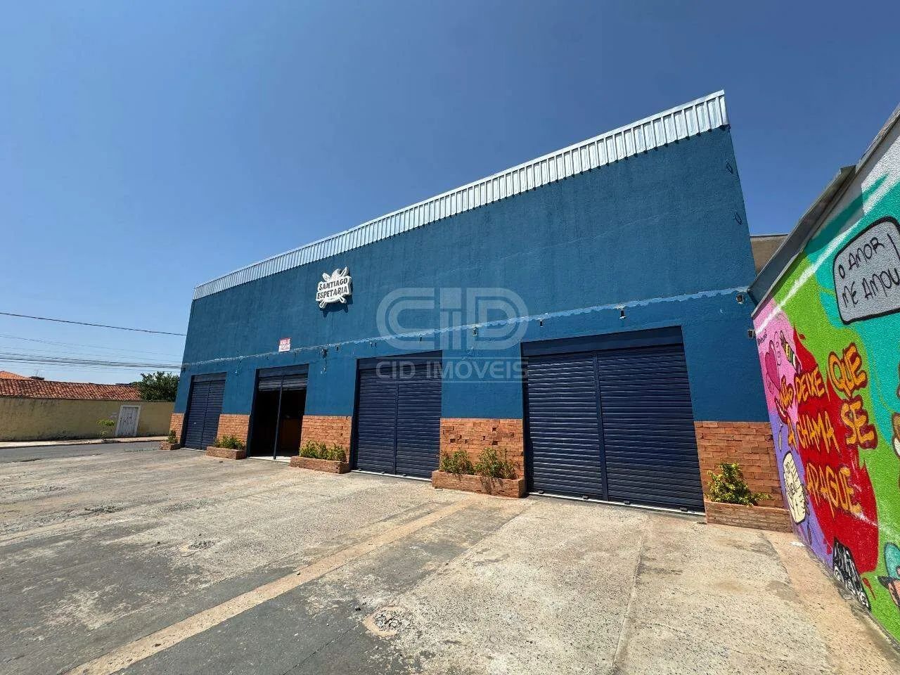 Salão Comercial com Aproximadamente 113m² no CPA II - Foto 2