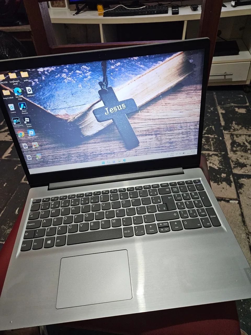 Notebook lenovo bem conservado pouco uso  - Foto 5