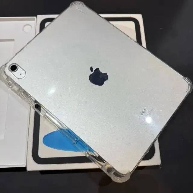 IPad 10 Silver Com caixa! Capa de brinde. Impecável. Saude 100%. Apple pencil original!