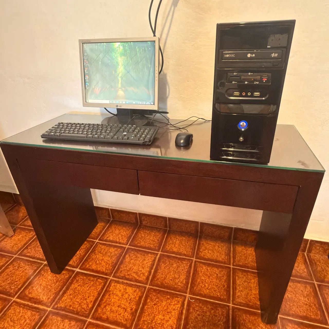 Computador completo + mesa de estudos - Foto 3